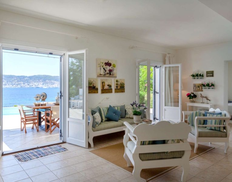 Viila Mneme in Porto Heli by Olive Villa Rentals