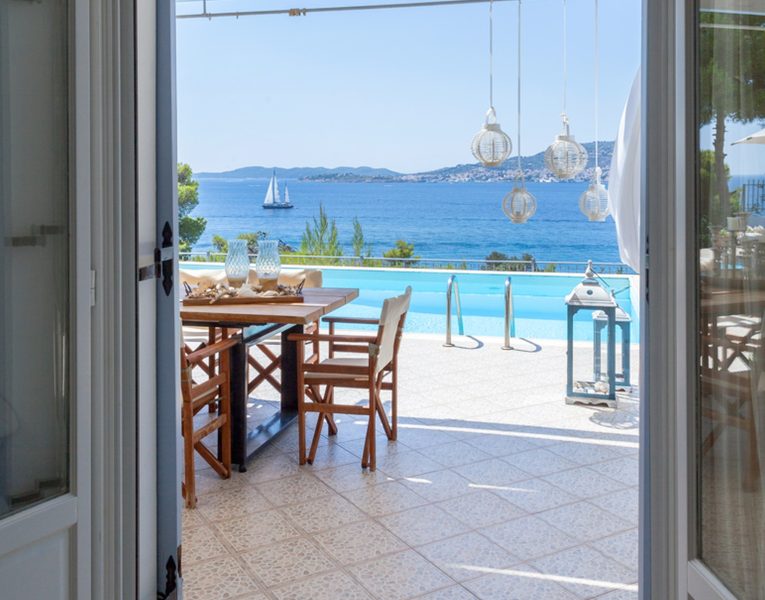 Viila Mneme in Porto Heli by Olive Villa Rentals