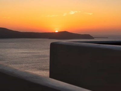 Villa-Fleur-Santorini-by-Olive-Villa-Rentals-terrace-sunset-views