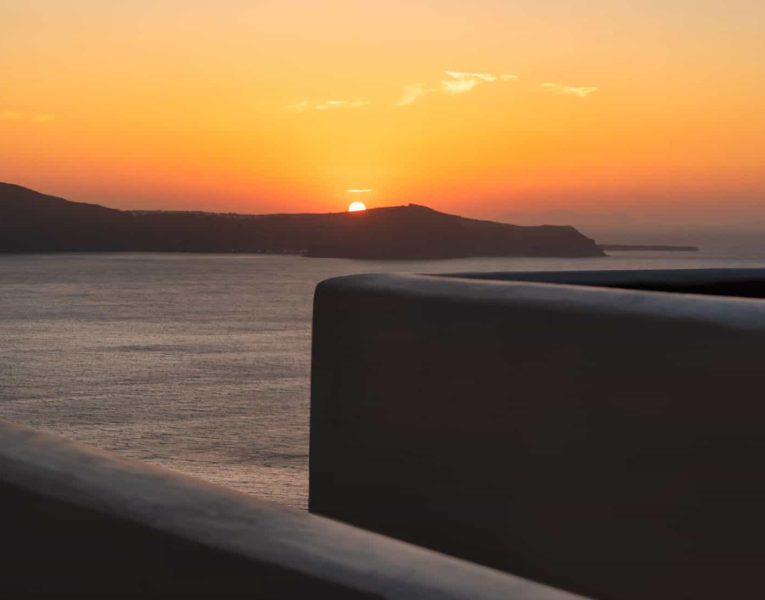 Villa-Fleur-Santorini-by-Olive-Villa-Rentals-terrace-sunset-views