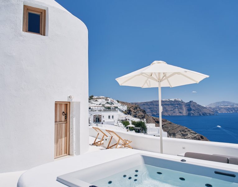 Villa Philia in Santorini by Olive Villa Rentals