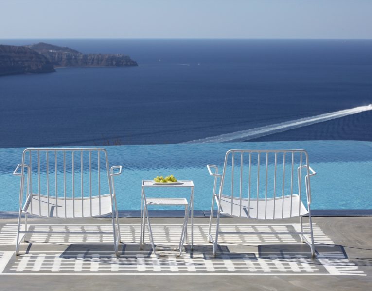 Erosantorini, an exquisite villa with sunset view, by Olive Villa Rentals