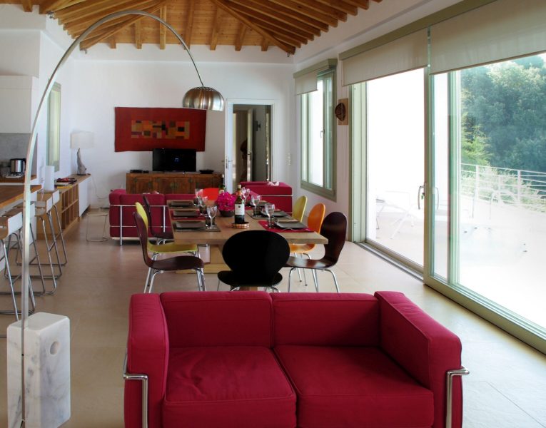 Villa-Breeze-Skopelos-by-Olive-Villa-Rentals-dining-area