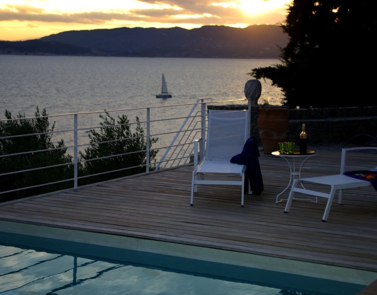 Villa-Breeze-Skopelos-by-Olive-Villa-Rentals-pool-area-sunset