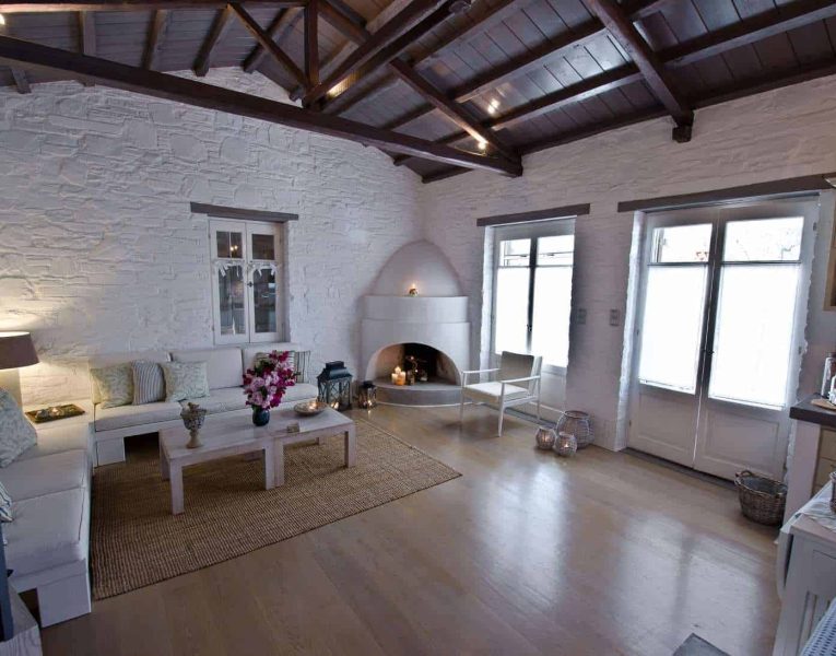 Villa- Cylena -Skopelos-by-Olive-Villa-Rentals-property-b-living-room