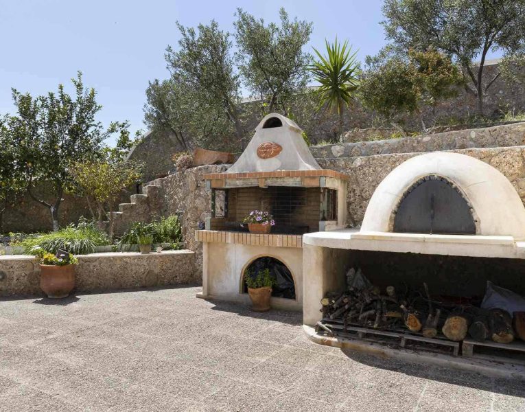 Villa- Lilium -Spetses-by-Olive-Villa-Rentals-exterior-area-bbq