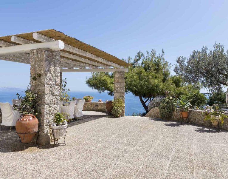 Villa- Lilium -Spetses-by-Olive-Villa-Rentals-exterior-area
