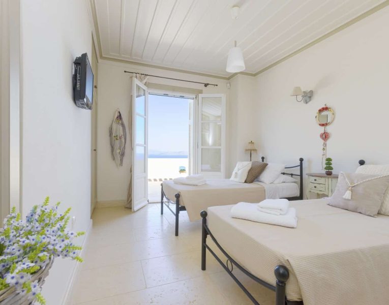 Villa- Lilium -Spetses-by-Olive-Villa-Rentals-upper-level-bedroom