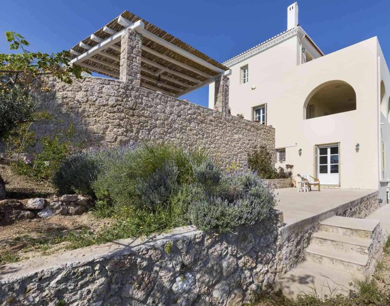 Villa- Lilium -Spetses-by-Olive-Villa-Rentals-exterior-area