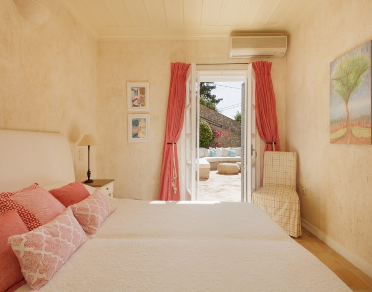 Villa Serenita in Spetses by Olive Villa Rentals