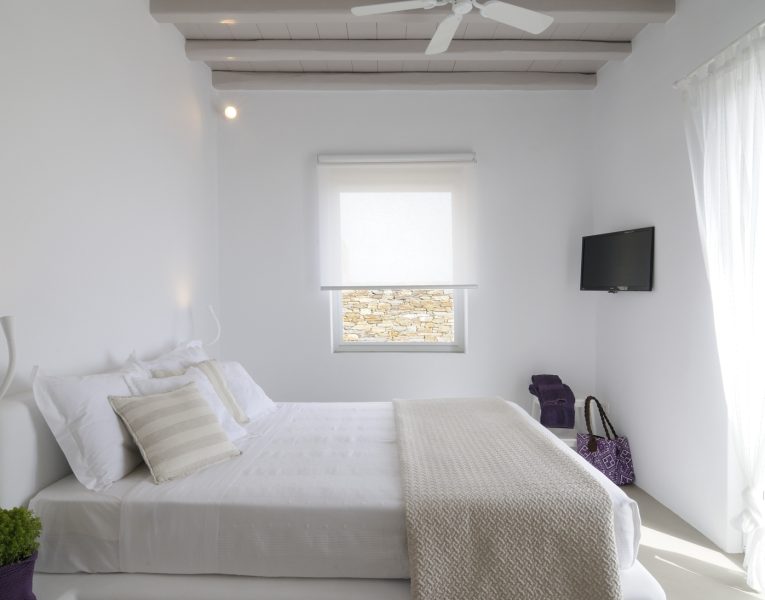 Villa Auntine in Tinos by Olive Villa Rentals