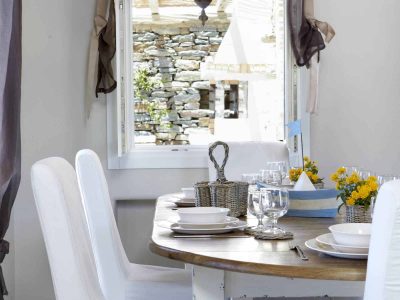 Villa- Lavender -Tinos-by-Olive-Villa-Rentals-dining-aresa