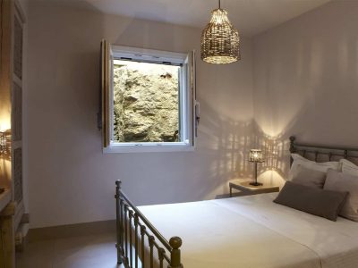 Villa-Levante-Tinos-by-Olive-Villa-Rentals-bedroom