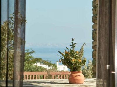 Villa-Libeccio-Tinos-by-Olive-Villa-Rentals-exterior-dining-area-views