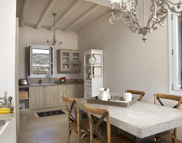Villa-Libeccio-Tinos-by-Olive-Villa-Rentals-dining-area-kitchen