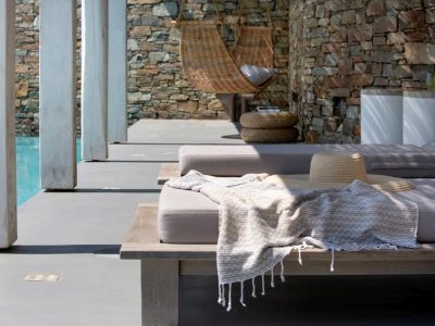 Villa- Serendipity-Tinos-by-Olive-Villa-Rentals-sunbeds-details