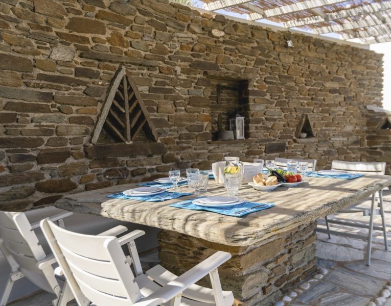 Villa Delia in Tinos by Olive Villa Rentals