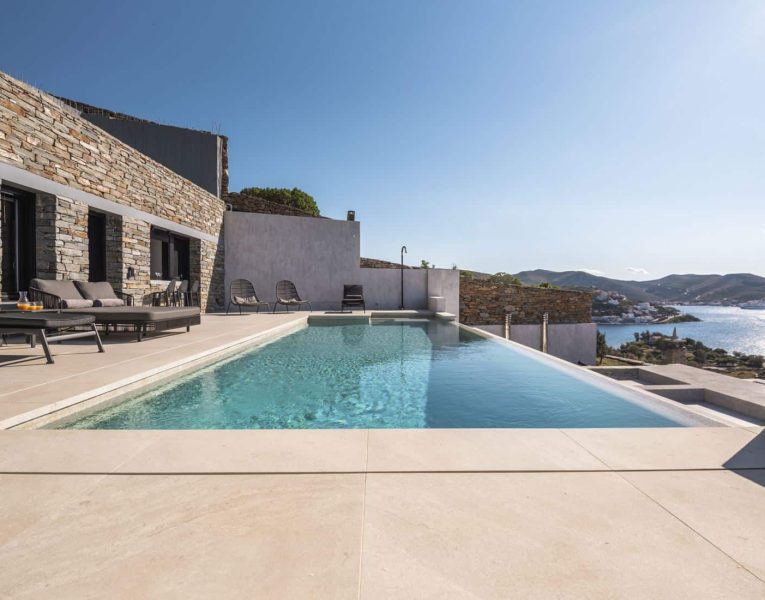 Villa- Isolde-Kea-by-Olive-Villa-Rentals-pool-area