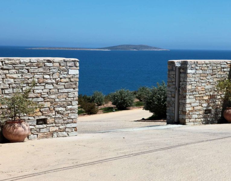 Villa Eurydice in Antiparos Greece, entrance, by Olive Villa Rentals