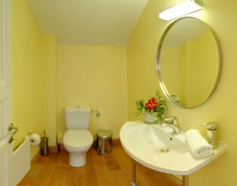 Villa Ligeia in Corfu Greece, bathroom, by Olive Villa Rentals
