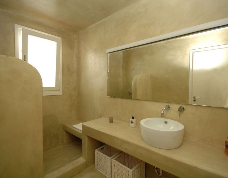 Villa Calanthe in Mykonos Greece, bathroom 2, by Olive Villa Rentals
