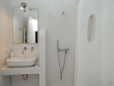 Villa Calanthe in Mykonos Greece, bathroom 4, by Olive Villa Rentals