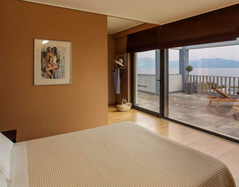 Villa-Copper-Evia-by-Olive-Villa-Rentals-bedroom