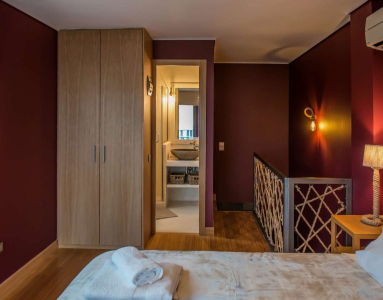 Villa-Copper-Evia-by-Olive-Villa-Rentals-bedroom