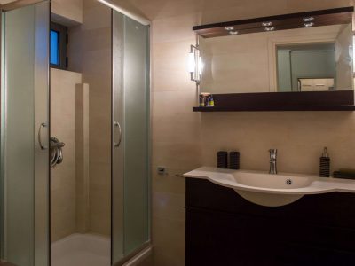 Villa-Copper-Evia-by-Olive-Villa-Rentals-bathroom