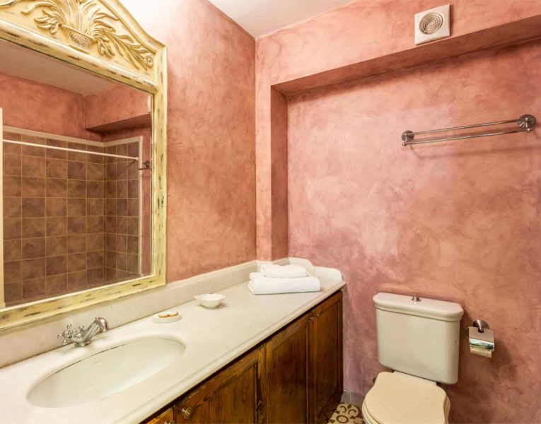 Villa Corinna in Spetses Greece, bathroom, by Olive Villa Rentals