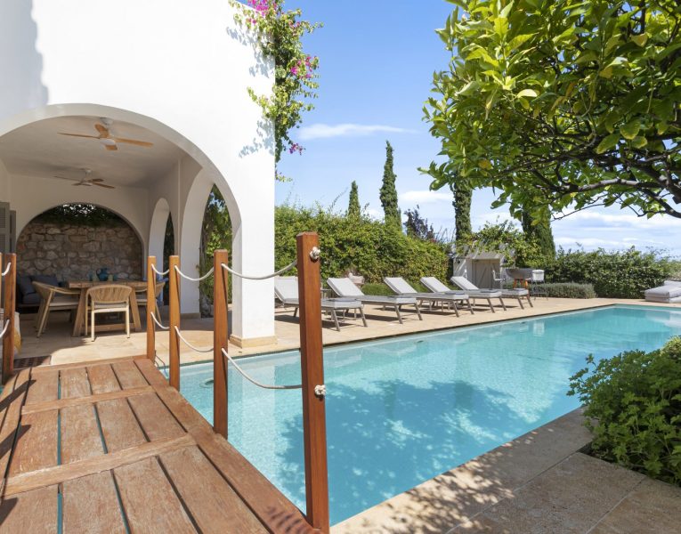 Villa Buranda in Spetses by Olive Villa Rentals