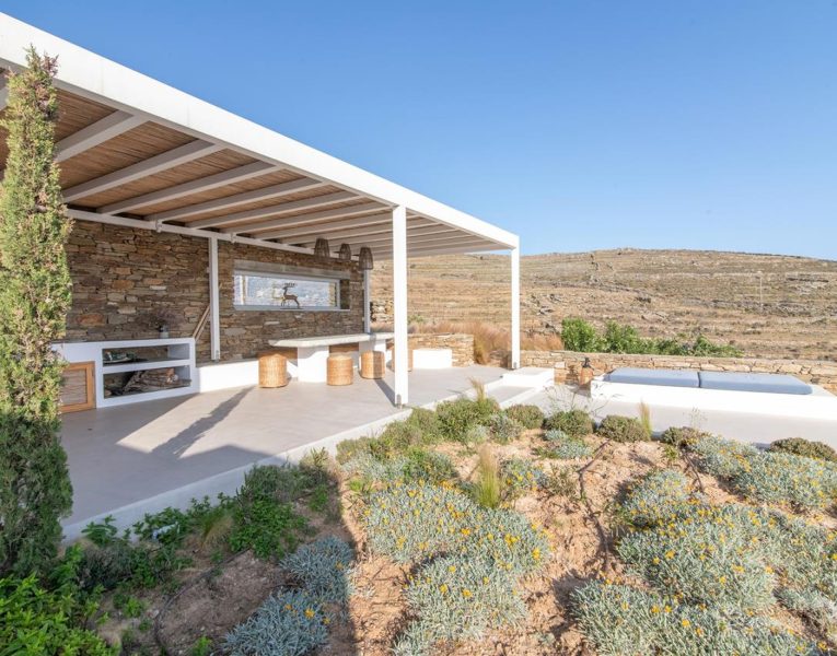 Villa Cassandra in Tinos by Olive Villa Rentals