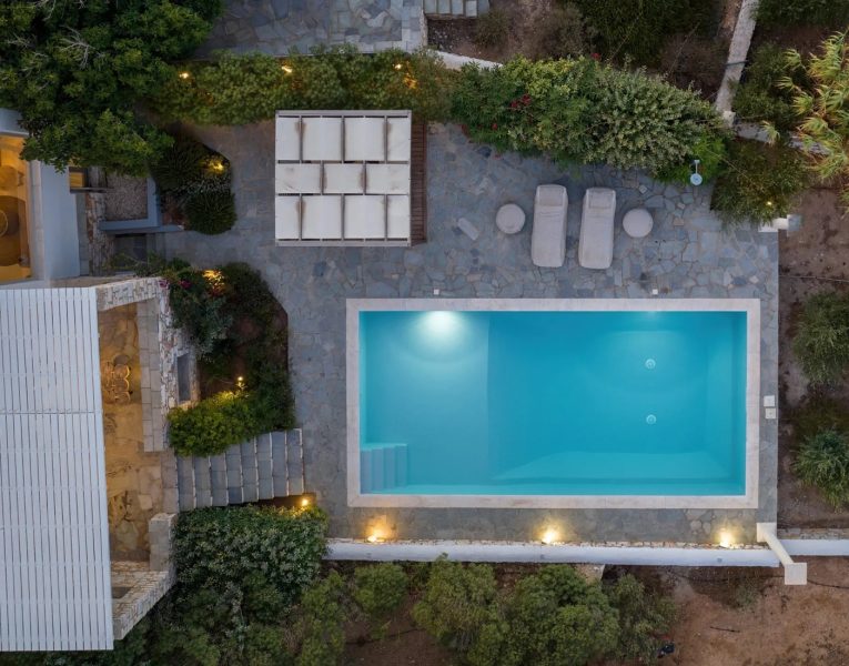 Villa Clarisse in Paros by Olive Villa Rentals
