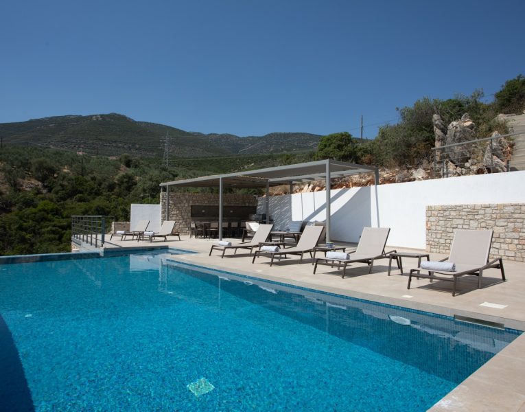 Villa Fiorenza in Nafplion, Xiropigado by Olive Villa Rentals