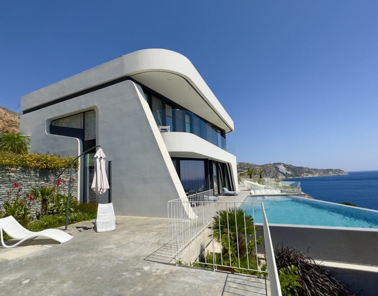 Villa Horizon in Heraklion, Crete by Olive Villa Rentals