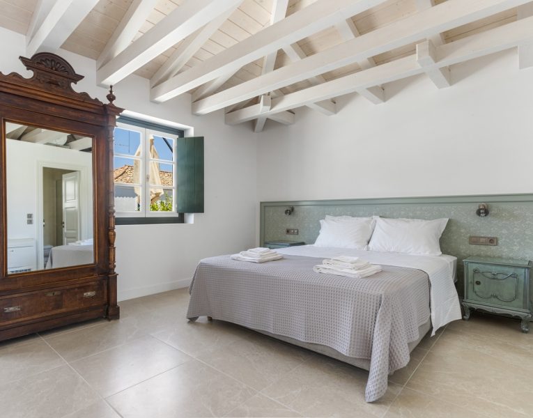 Villa Ivy in Spetses by Olive Villa Rentals