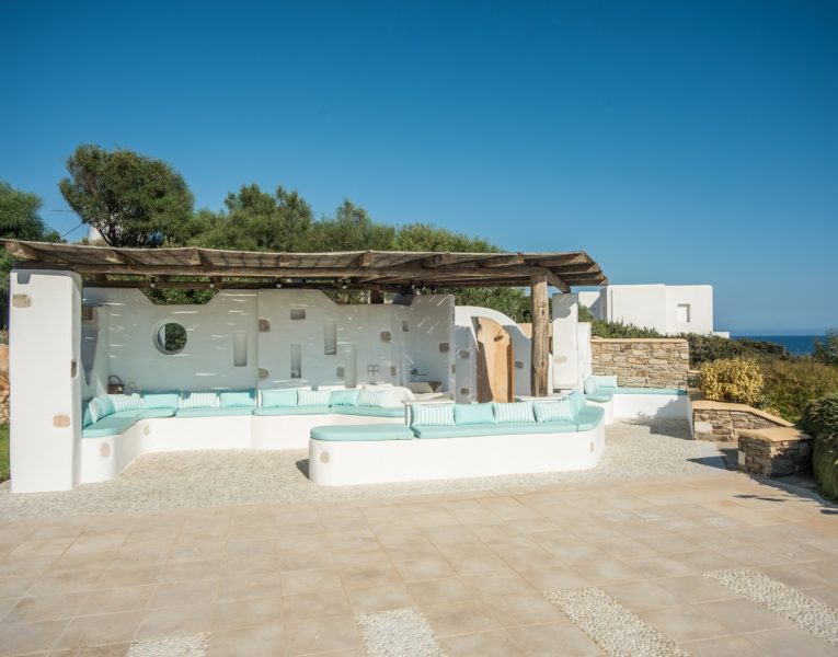 Villa Jocelyn in Antiparos by Olive Villa Rentals