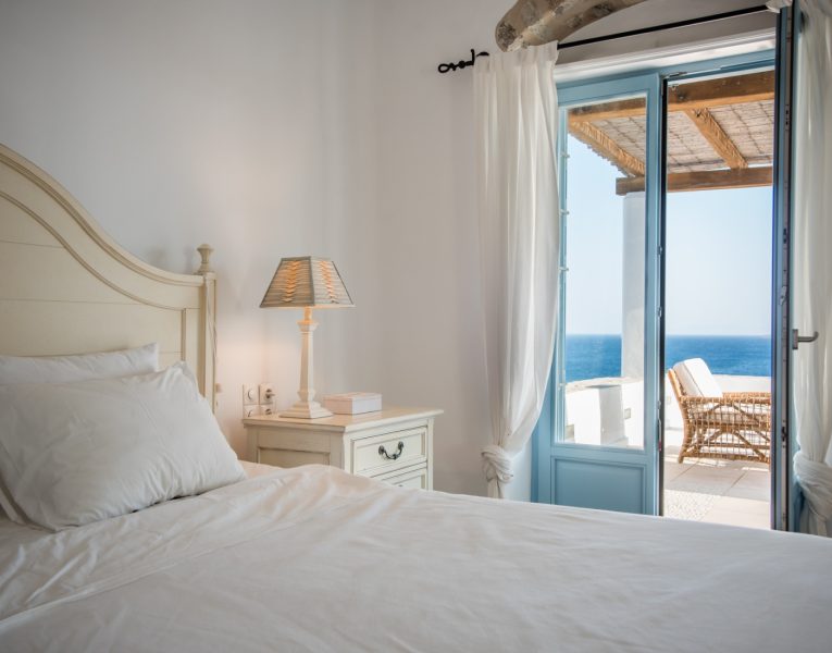 Villa Jocelyn in Antiparos by Olive Villa Rentals