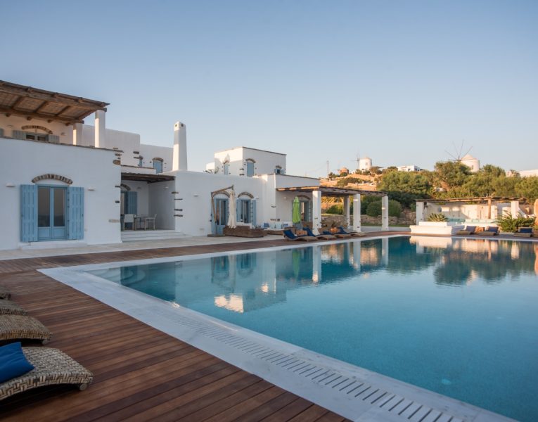 Villa Jocelyn in Antiparos by Olive Villa Rentals