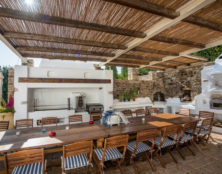 Villa Jocelyn in Antiparos by Olive Villa Rentals