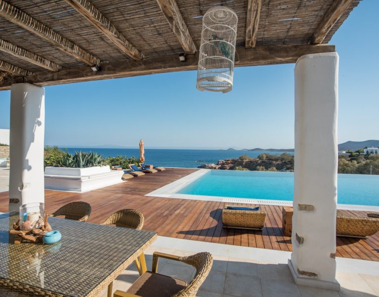 Villa Jocelyn in Antiparos by Olive Villa Rentals