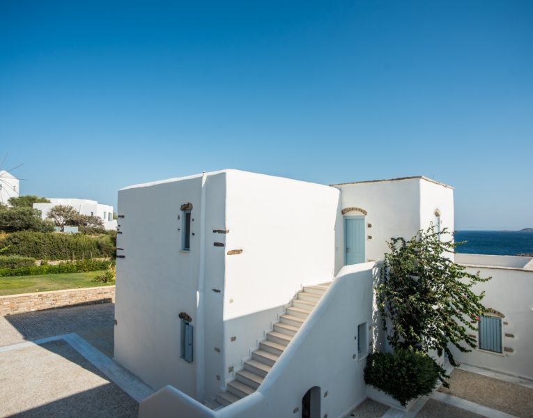 Villa Jocelyn in Antiparos by Olive Villa Rentals