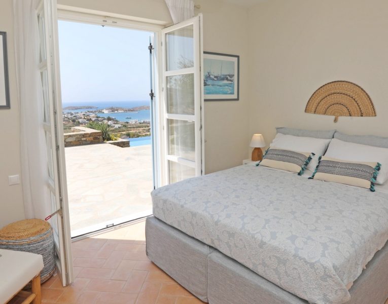 Villa Kyana in Syros by Olive Villa Rentals