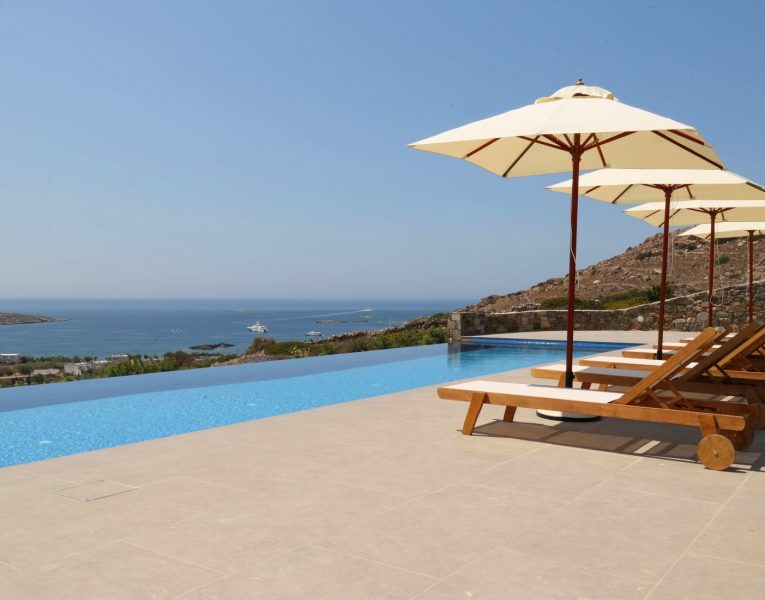 Villa Kyana in Syros by Olive Villa Rentals