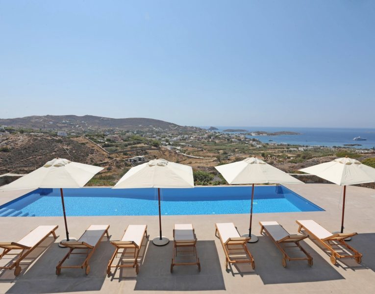 Villa Kyana in Syros by Olive Villa Rentals