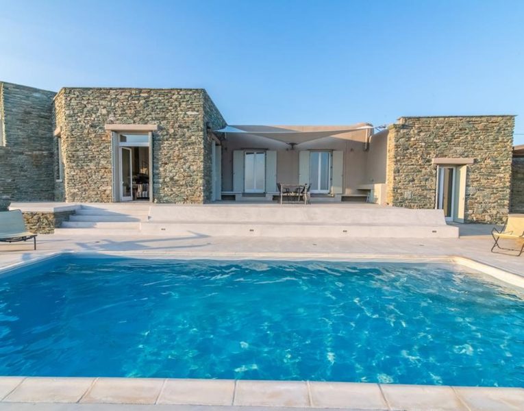 Villa Lucinda in Tinos by Olive Villa Rentals