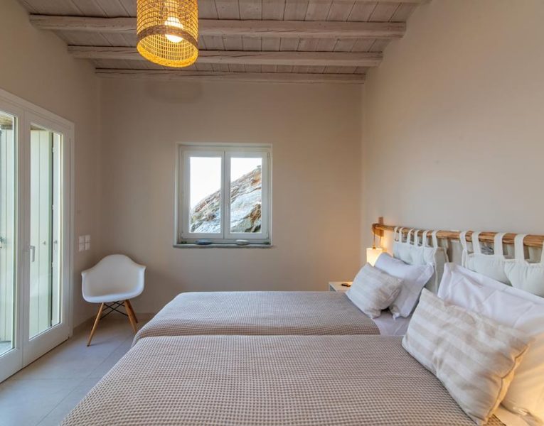 Villa Lucinda in Tinos by Olive Villa Rentals