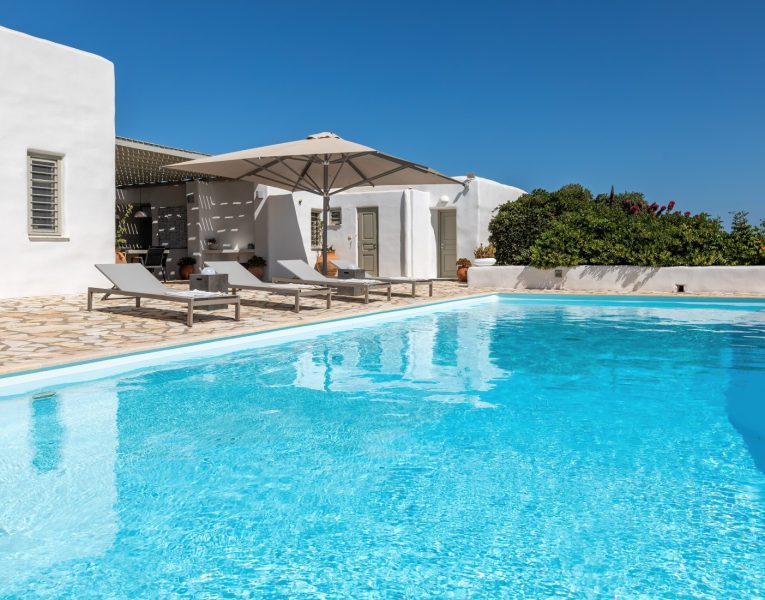 villa-naira-paros-olive-villa-rentals-02