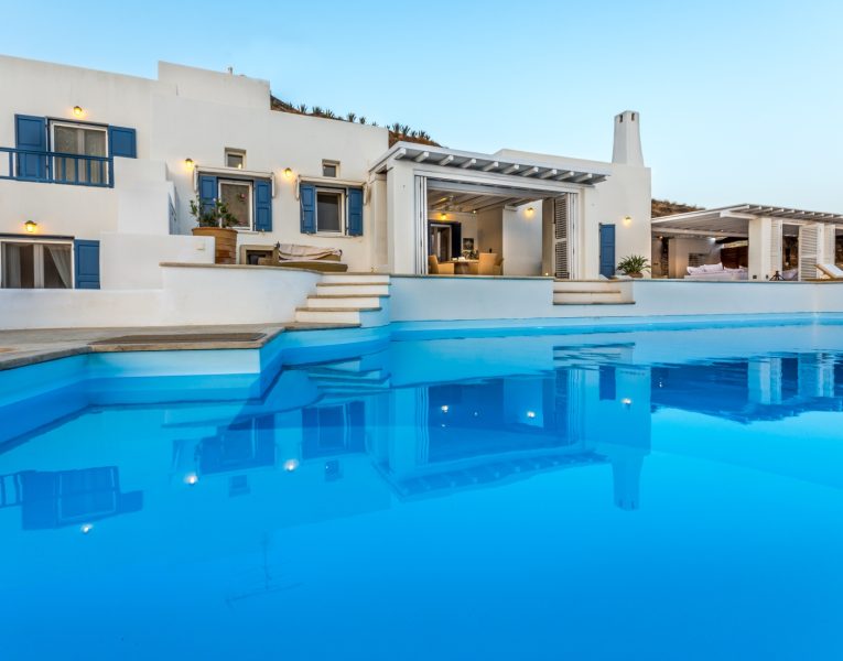 Villan Seraina in Syros by Olive Villa Rentals