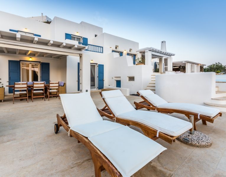 Villan Seraina in Syros by Olive Villa Rentals